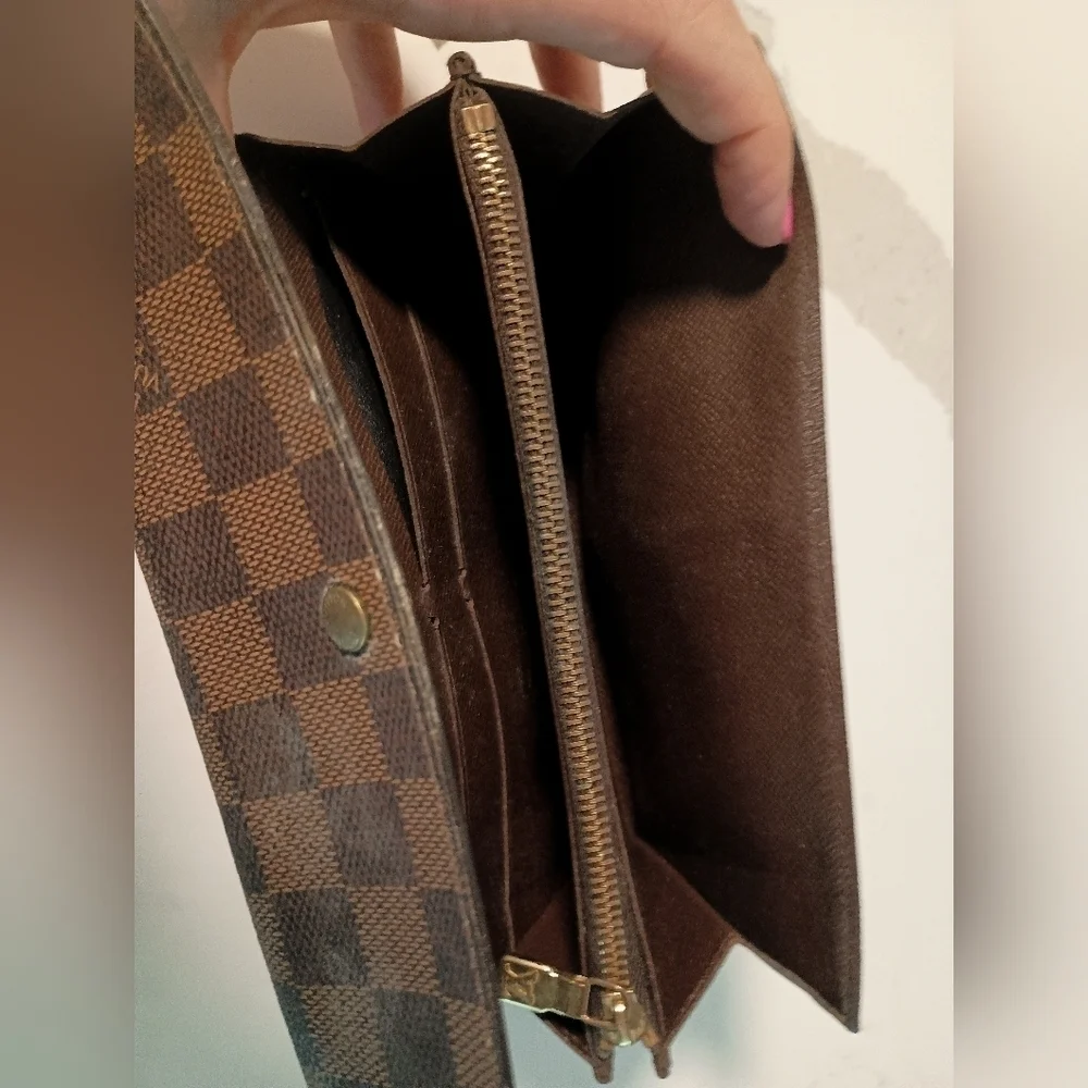 Authentic Louis Vuitton Damier Ebene Josephine Long Bifold Wallet